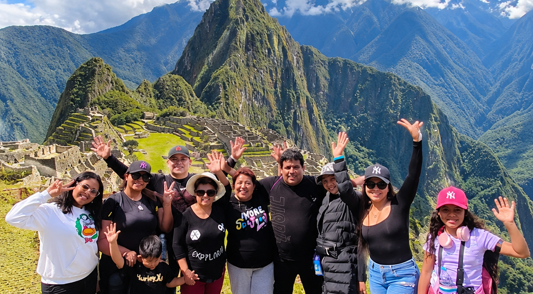 Machu Picchu Full Day en Tren Expedition: Estacion San Pedro